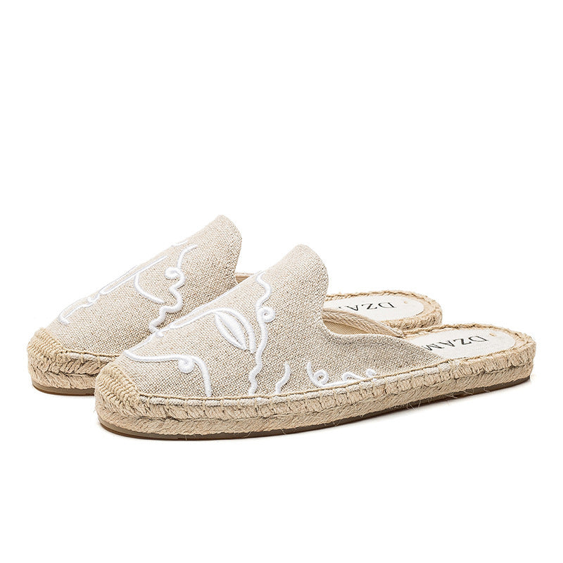 Straw flat embroidered sandals and slippers