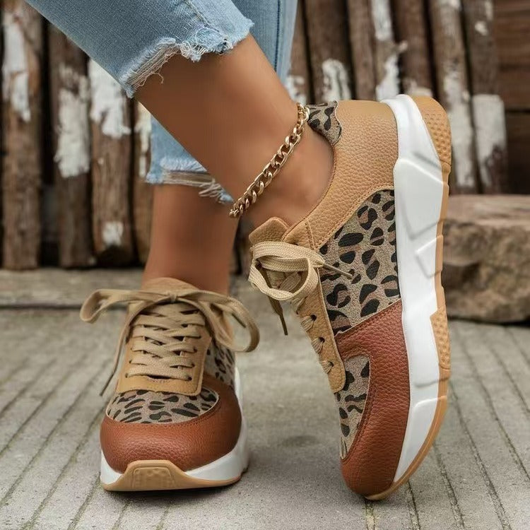 Scarpe da ginnastica casual con lacci e fondo spesso mimetico da donna