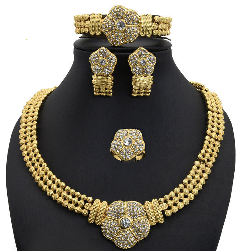 Damen Brautschmuck Set mit Halskette, Armband, Ohrringen und Ringen, vierteilig