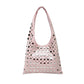 Borsa a tracolla con rivetti a pois da donna