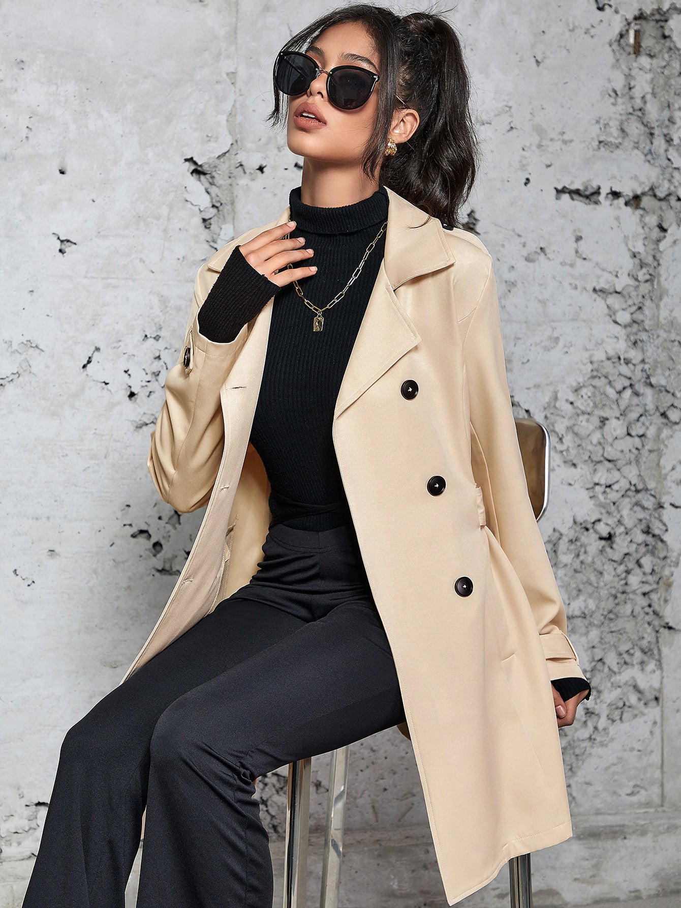 Damen Mittellanger Trenchcoat im britischen Stil