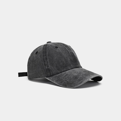 Berretto con visiera ricamato con lettere in denim da baseball lavato