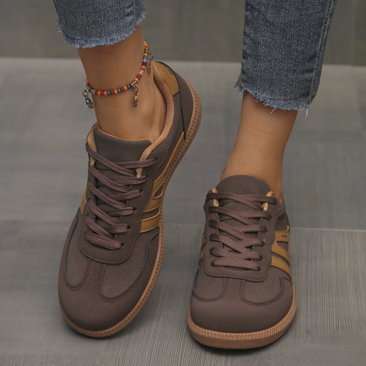 Scarpe da ginnastica tedesche taglie forti da donna