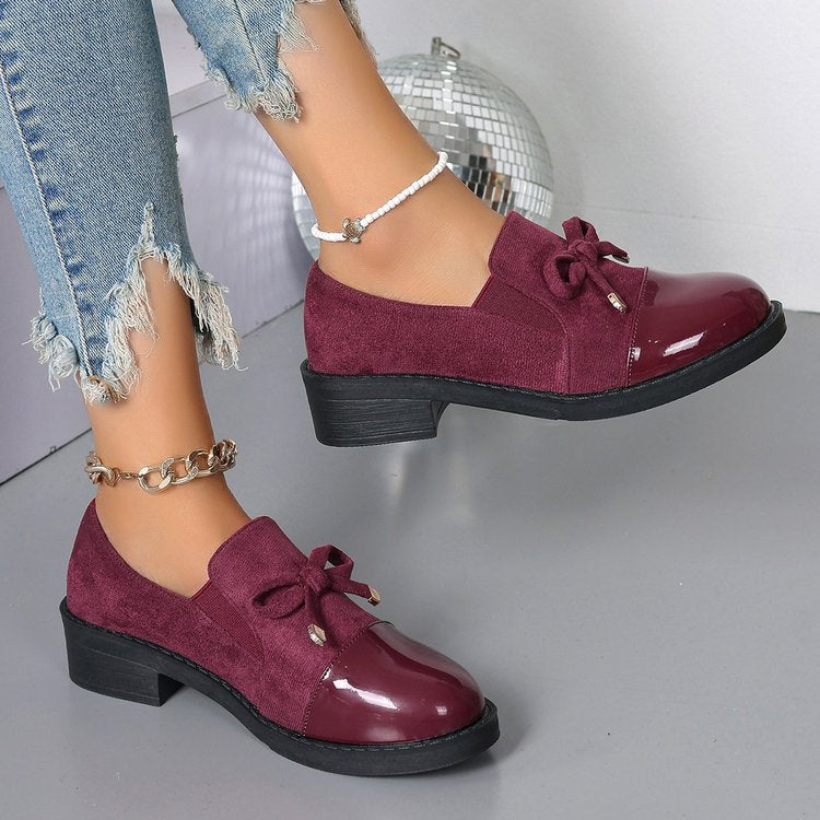 Damen-Loafer mit Schleife und klobigem Absatz und einem Pedal