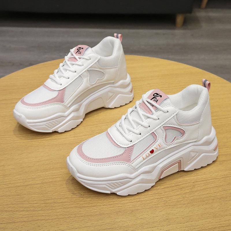 Scarpe da donna bianche con plateau basse e casual sportive primaverili, con aumento dell'altezza
