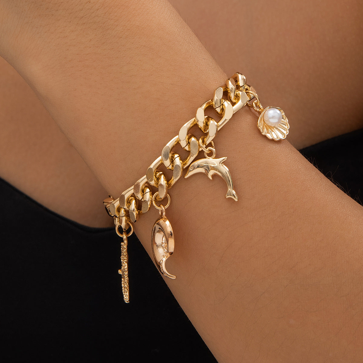Creative Boho Conch Dolphin Starfish Pendant Choker Necklace Bracelets Women