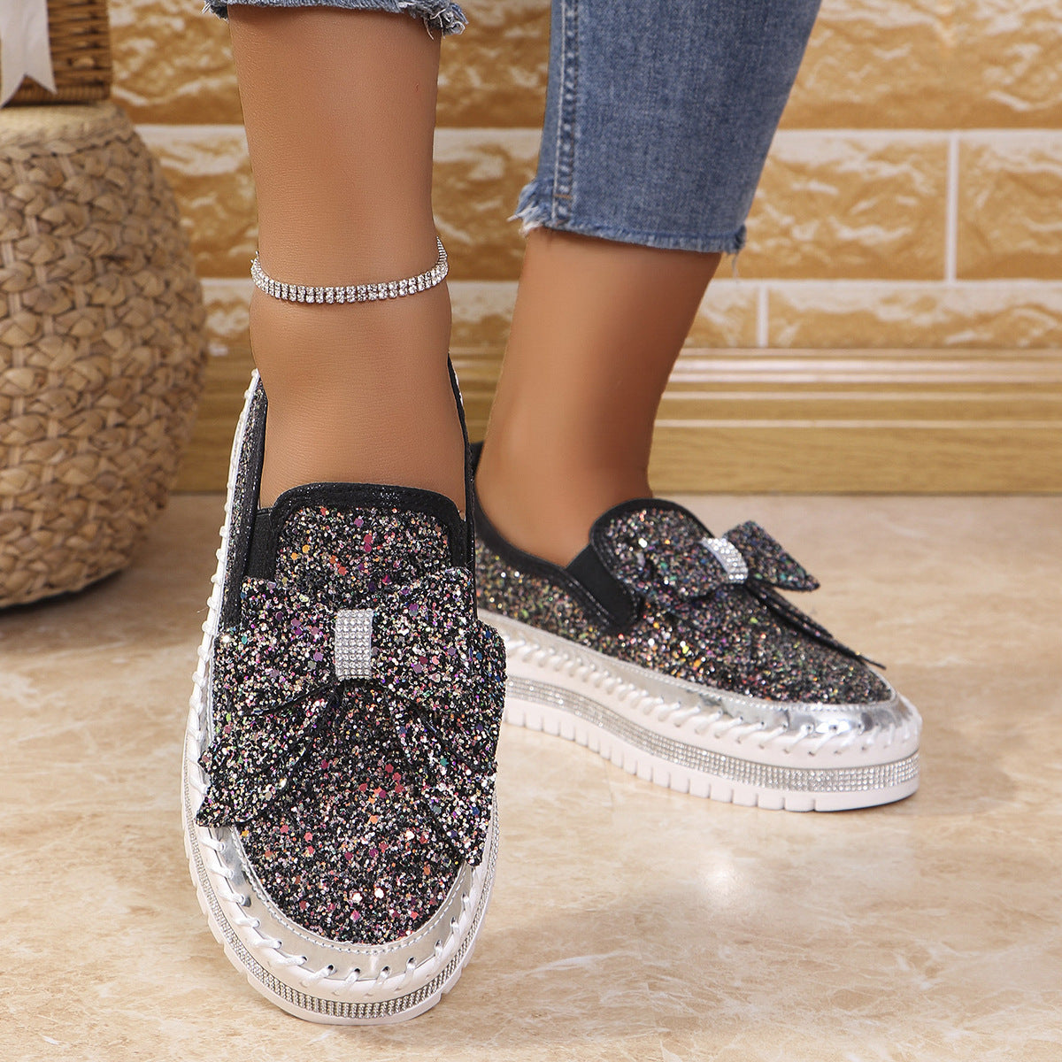 Mocassini con plateau e strass taglie forti da donna