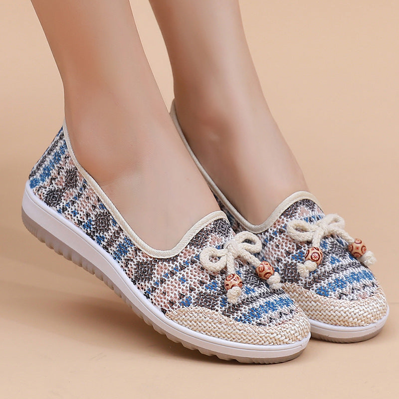 Women's Soft-soled Non-slip Breathable Hollow Cloth Shoes