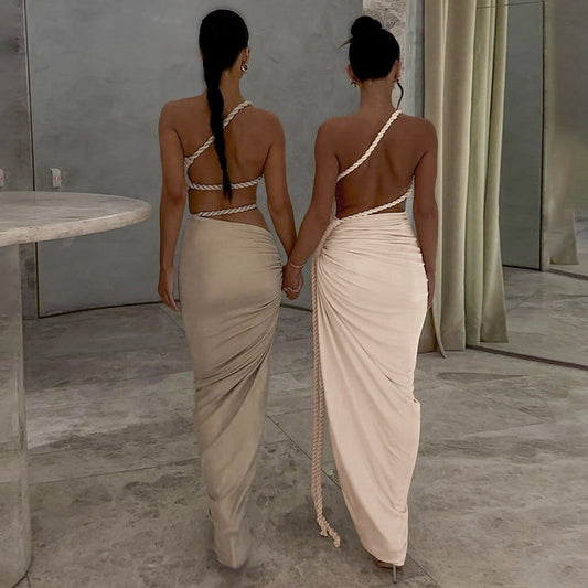 Rückenfreies Kleid mit One-Shoulder-Tube-Top und plissierter Spitze