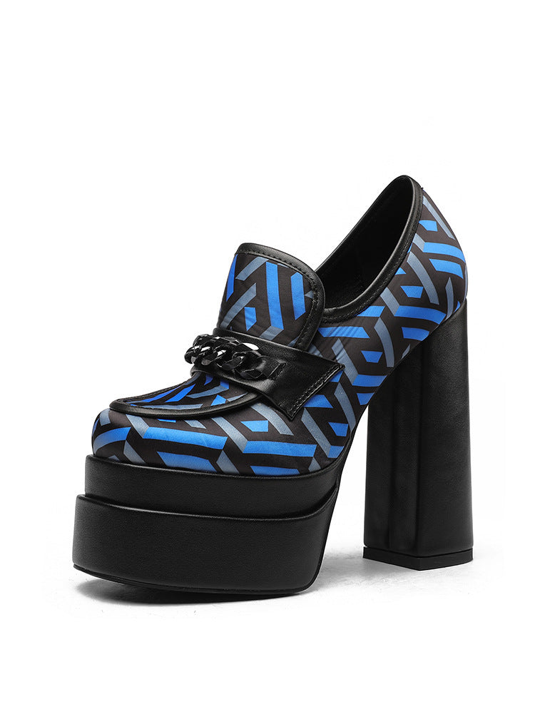 Nuove scarpe col tacco alto con fibbia in metallo da donna