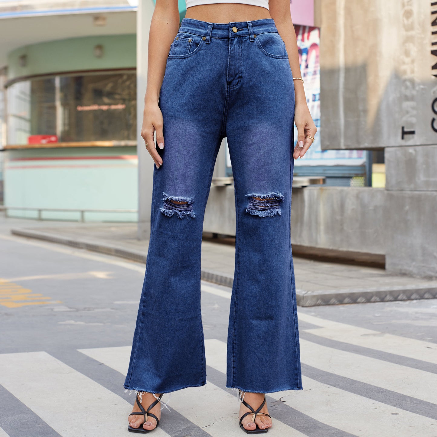Denimhose mit weitem Bein, zerrissene Röhrenjeans