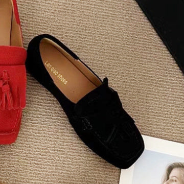 Quadratischer Kopf, weiche Sohle, Damen-Loafer mit All-Match-Quaste, flachem Mund, rutschfest, mit einem Pedal