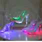 Leuchtende Stiletto-Plateau-Sandalen mit transparentem Kristall
