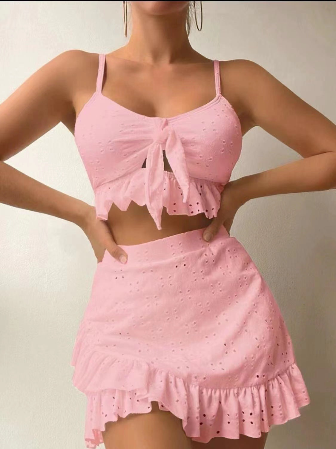 3-teiliger Strandbikini mit hüftbetontem Rock, modisches Rüschendesign, Badeanzug-Set, Sommer-Damenbekleidung