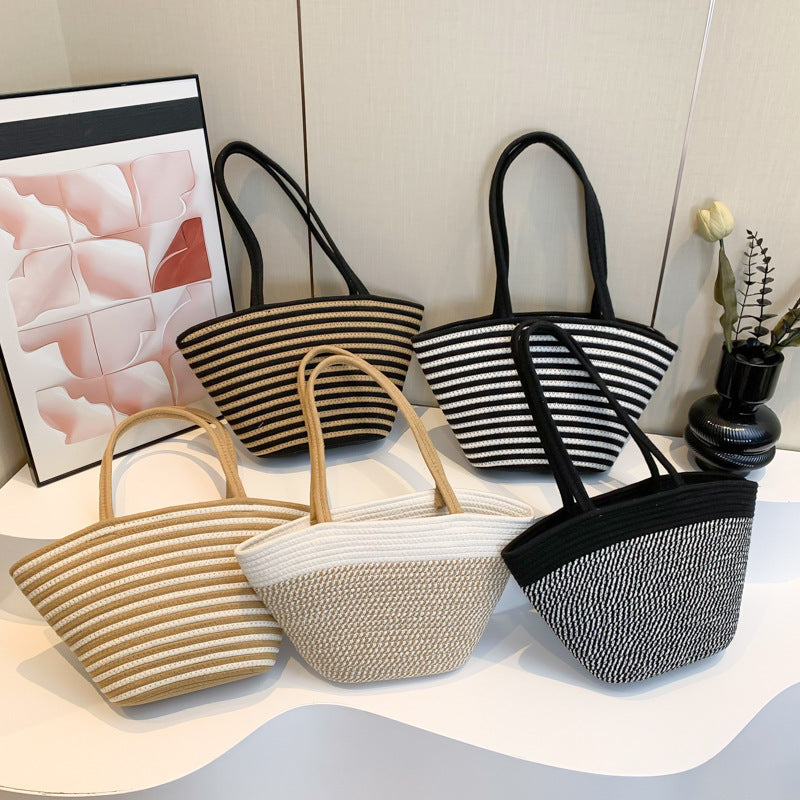 Strohtasche mit großem Fassungsvermögen in Frühlingskontrastfarbe