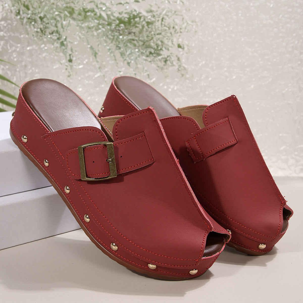 Pantofole alla moda con fondo spesso per le donne, antiscivolo, per esterni