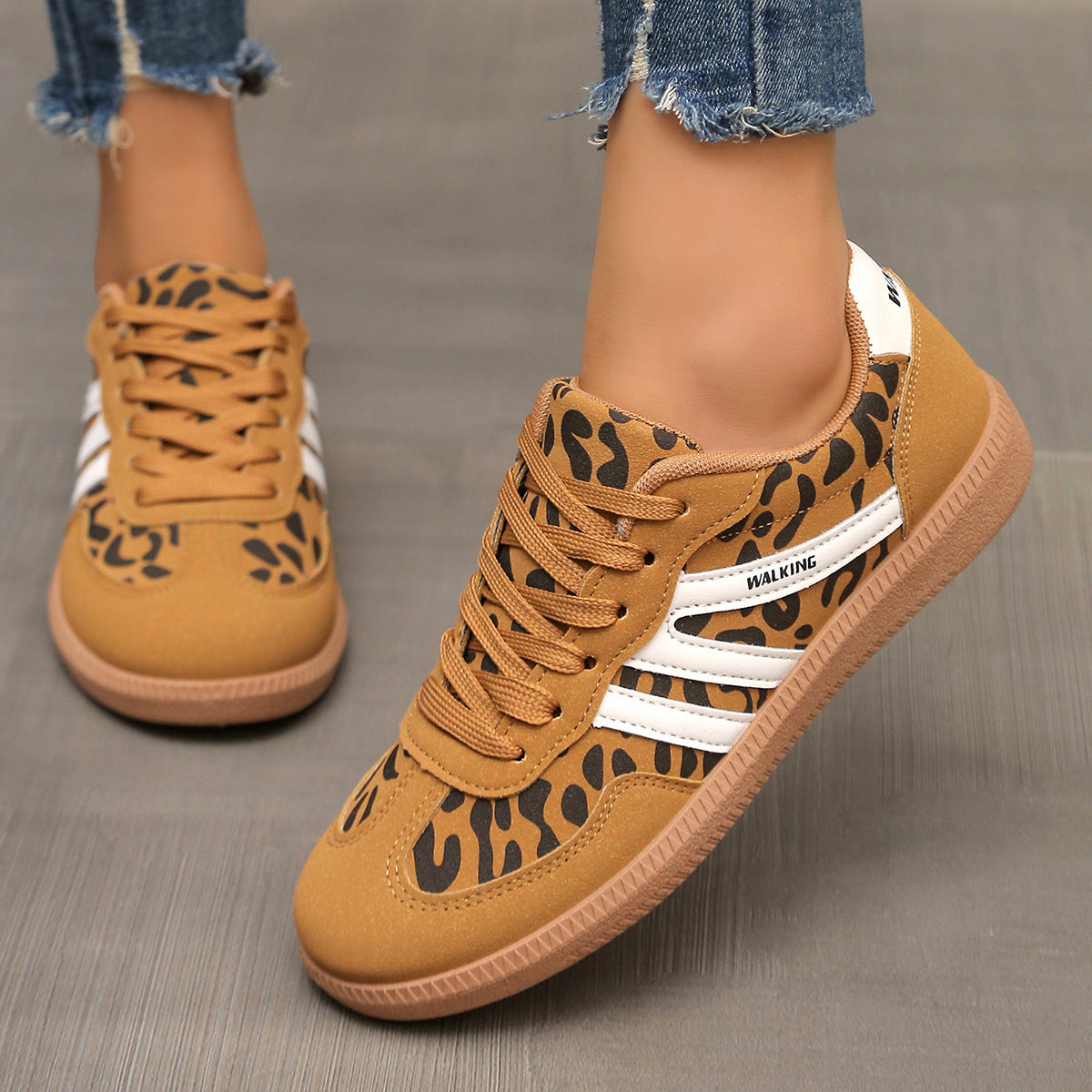 Scarpe da ginnastica tedesche taglie forti da donna