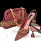 Scarpe e borse da donna a punta e scollate