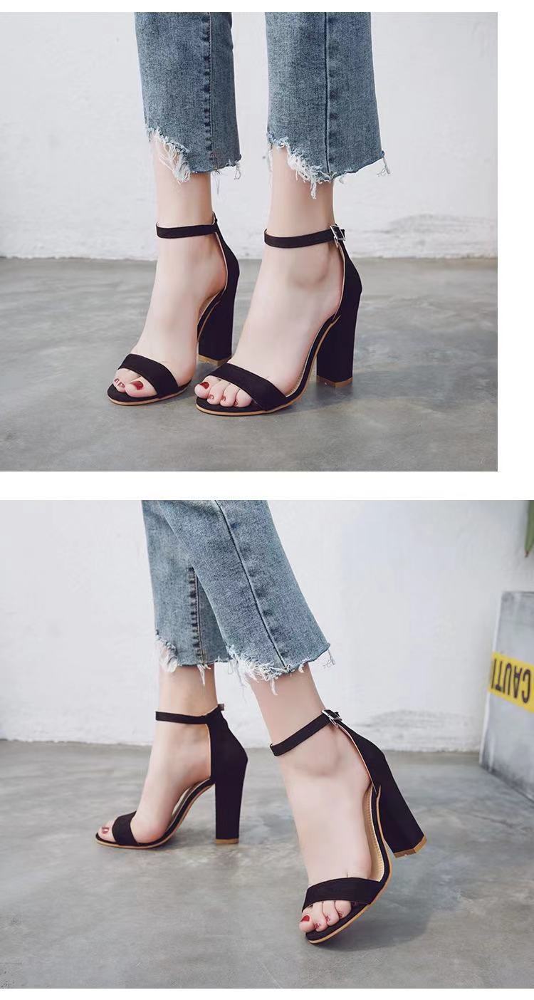 Sandali estivi da donna con tacco spesso, di grandi dimensioni, con punta aperta e tacco alto in pelle scamosciata