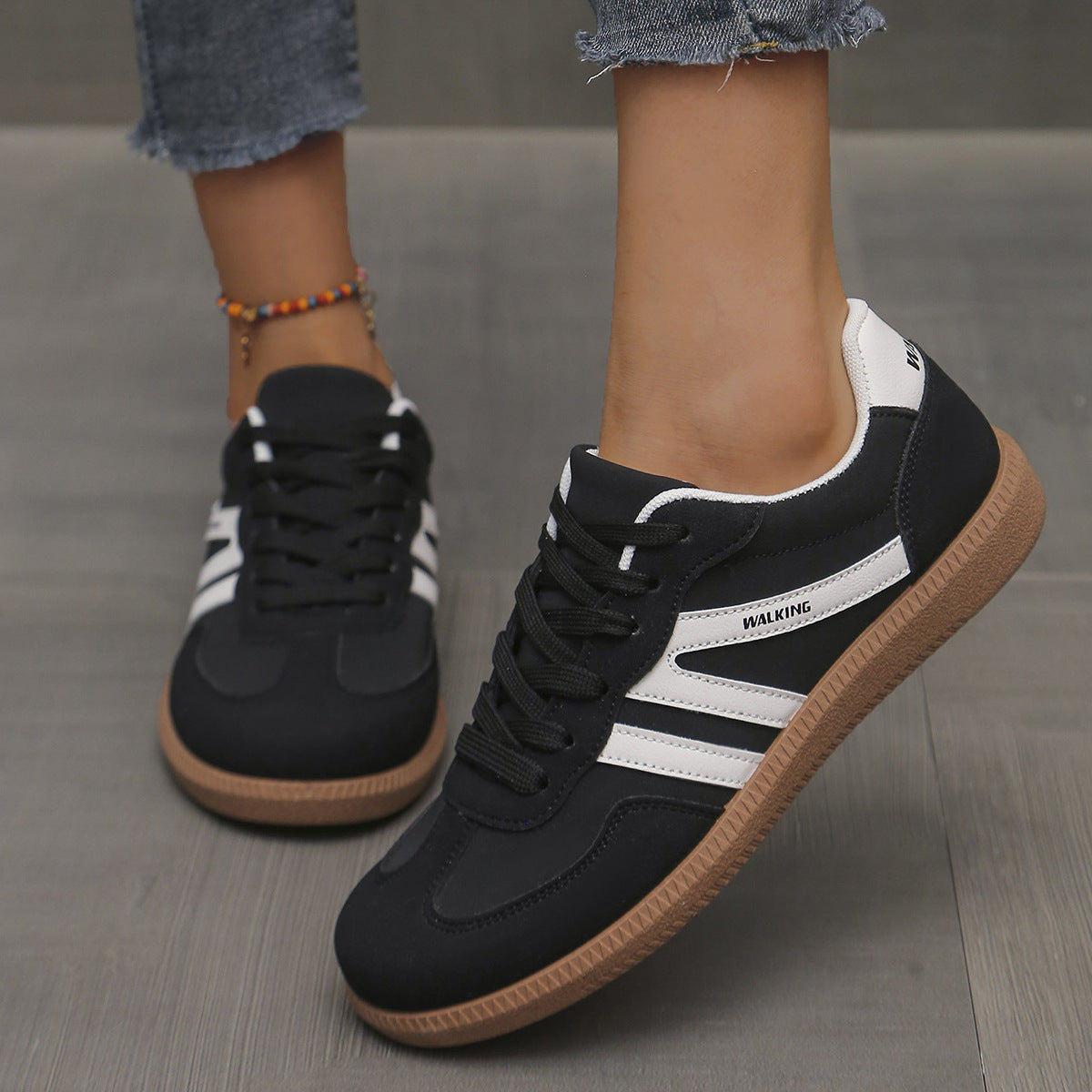 Scarpe da ginnastica tedesche taglie forti da donna