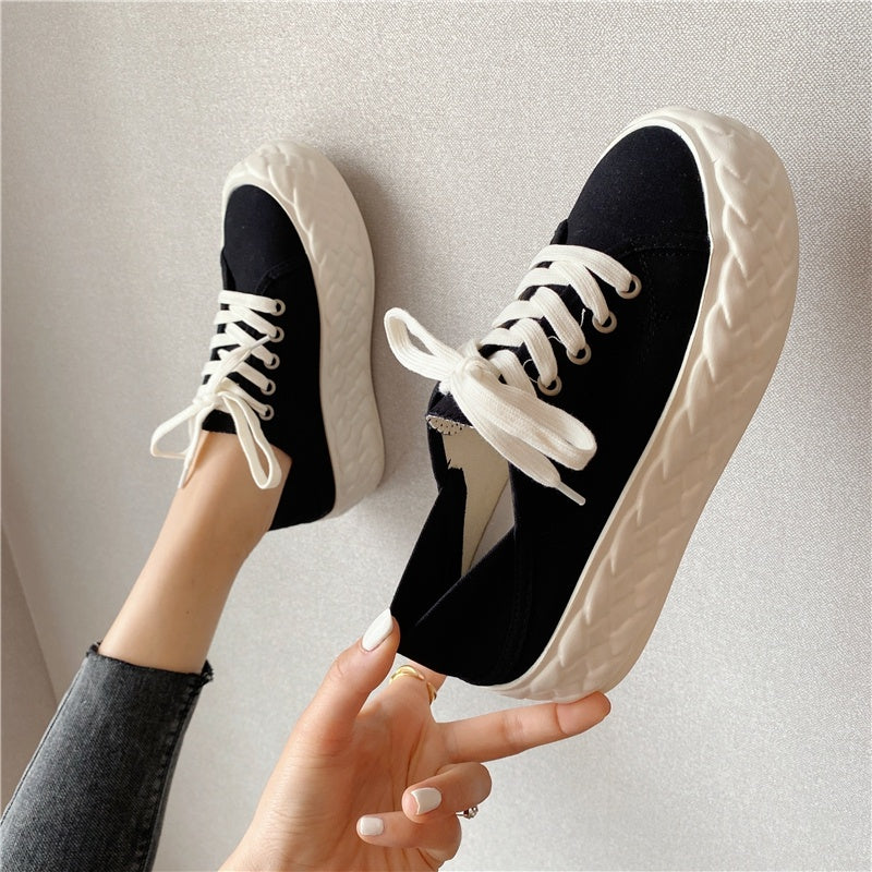Passende zweiteilige Plateau-Loafer