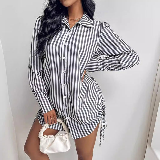 Abito-camicia a righe a contrasto di colore, a maniche lunghe, con risvolto, da donna