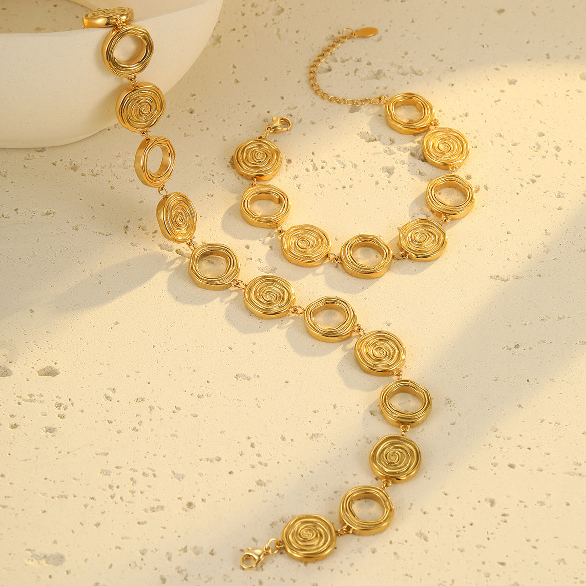 Collana alla moda, bracciale e collana completa