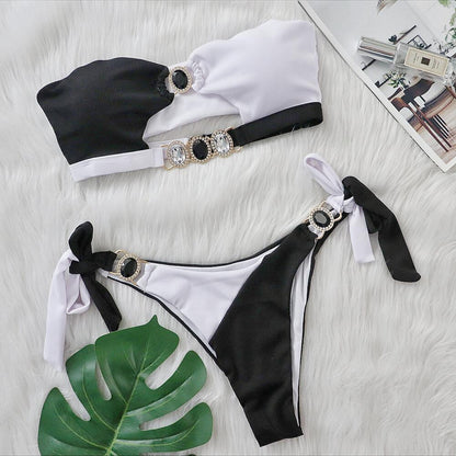 Sexy Bikini mit Kristalldiamanten, abnehmbarem Brustpolster und geteiltem Brustgurt