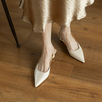 Französische Satin-Temperament-Sandalen mit niedrigem Absatz